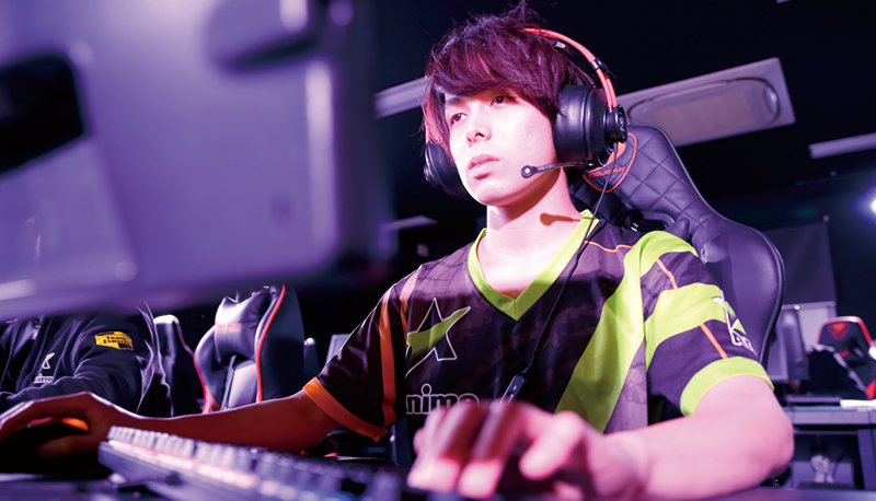 e-sportsプロゲーマーコースコース写真